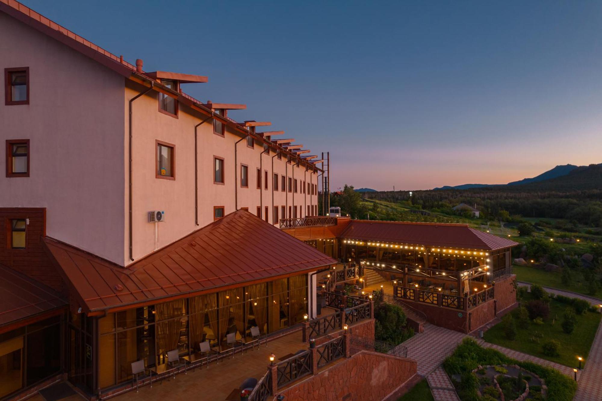 Hotel Terrassa Park Borovoe Esterno foto